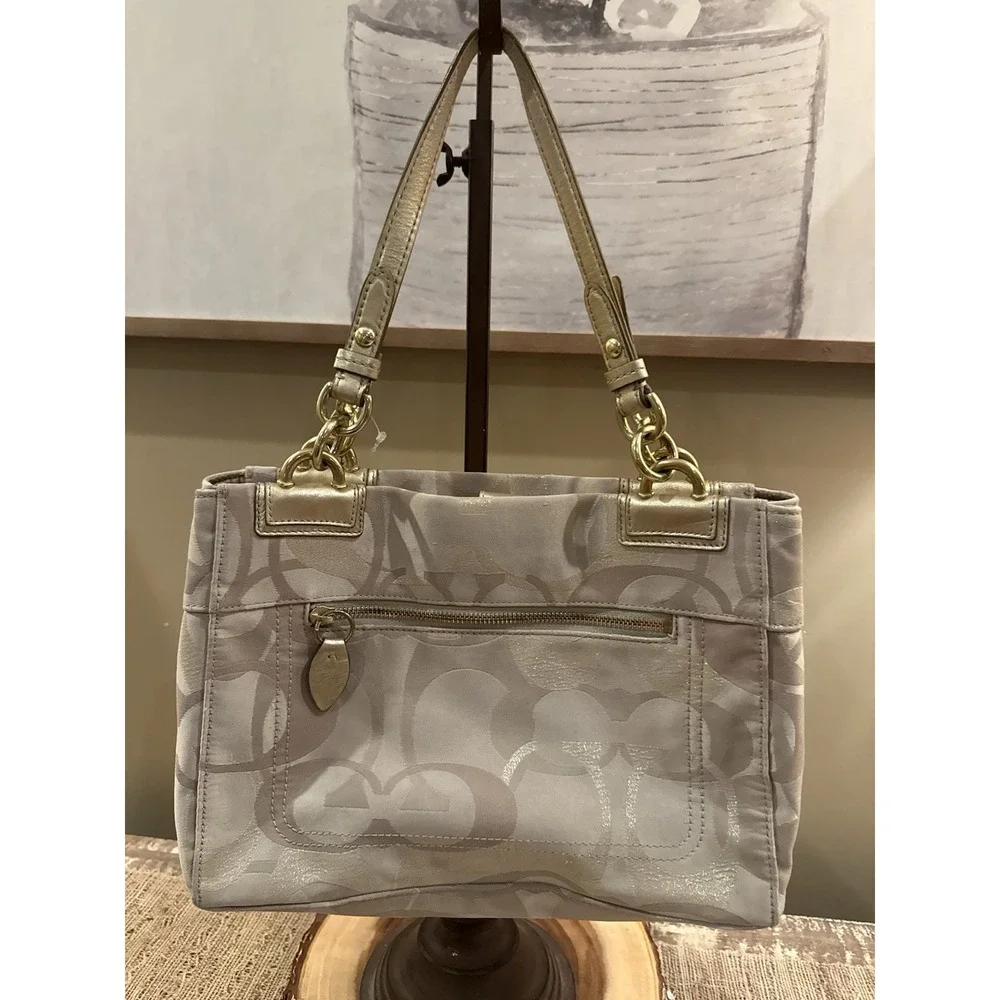 Coach vintage penelope